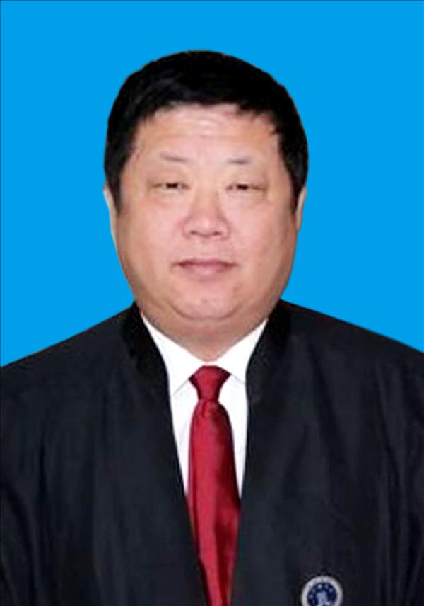 逄大伟