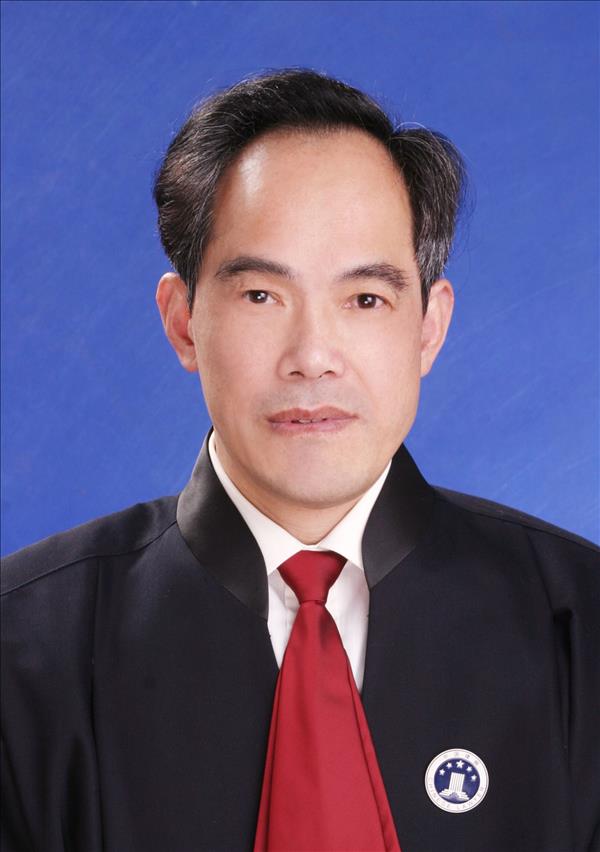 郑文光