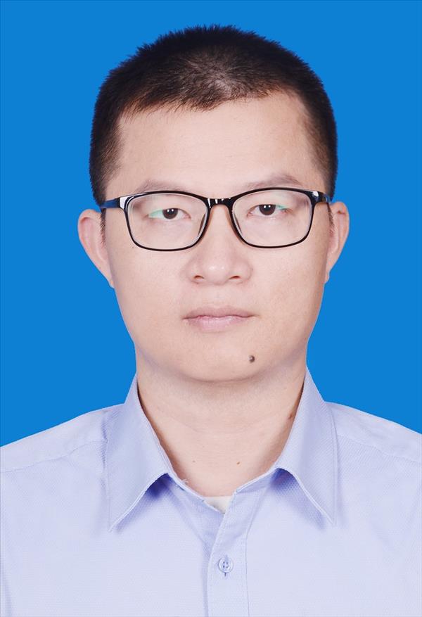 张安潮