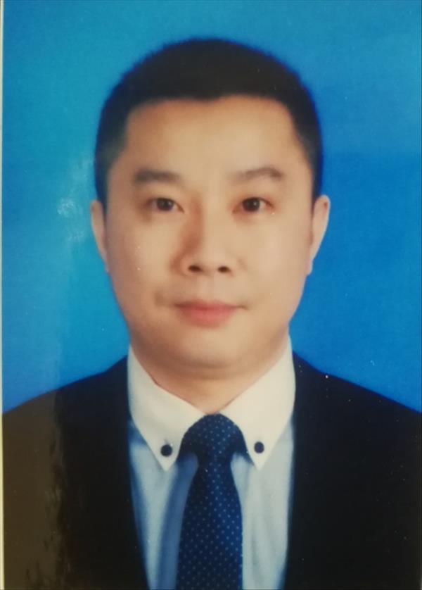 傅育纯