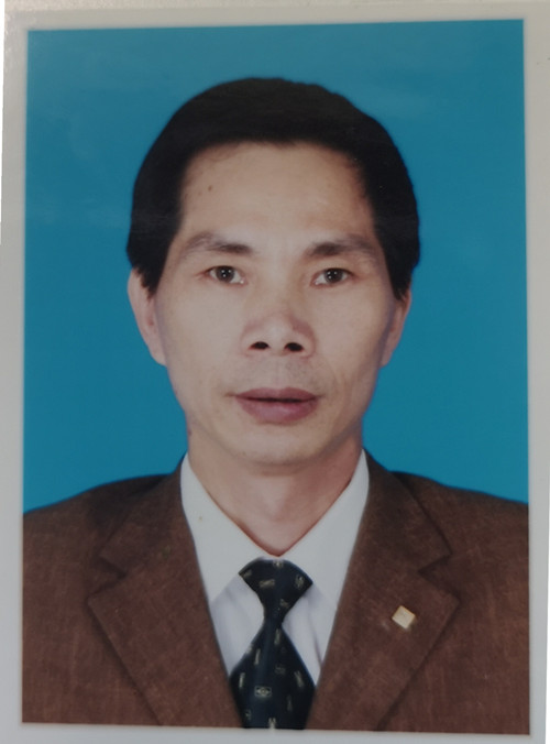 黄赞枝
