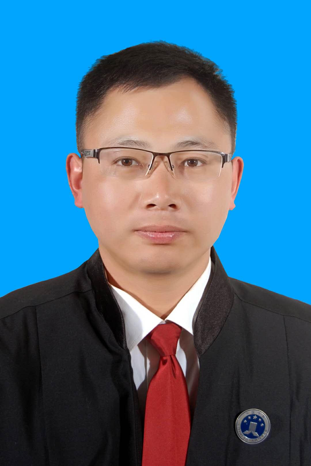周建华