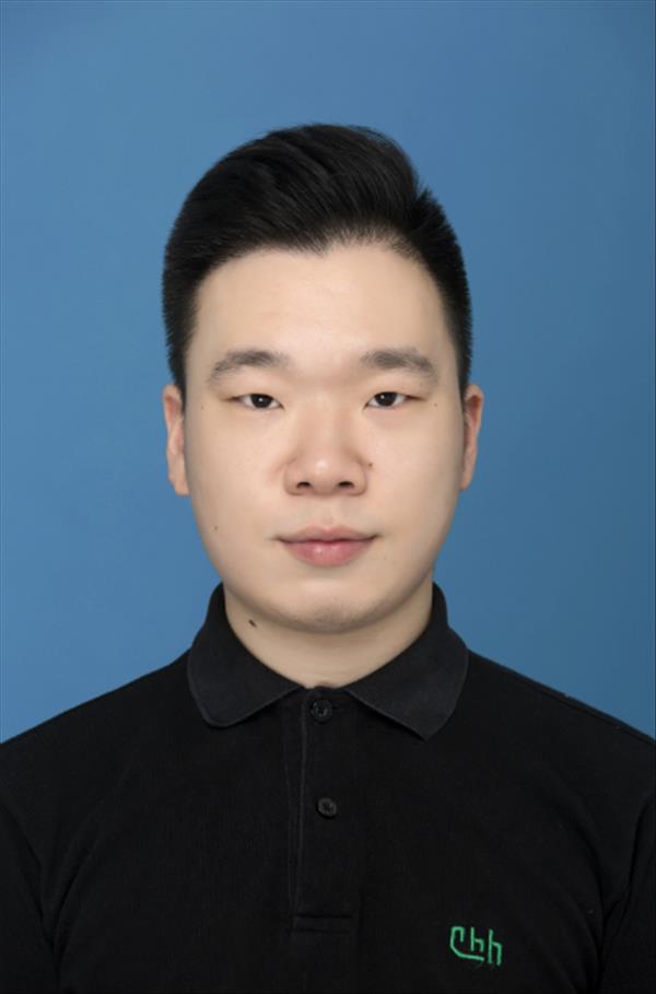 李大旭