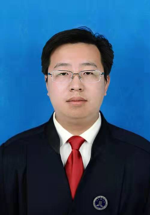 杨国鹏