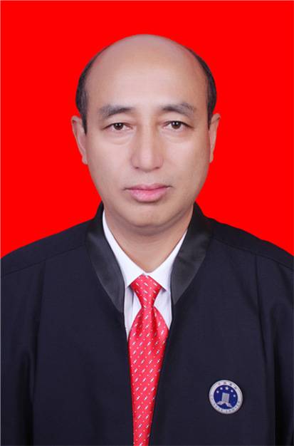 董诗强