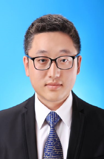 王磊
