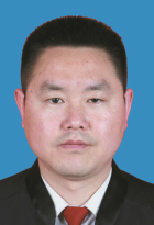 覃成霖