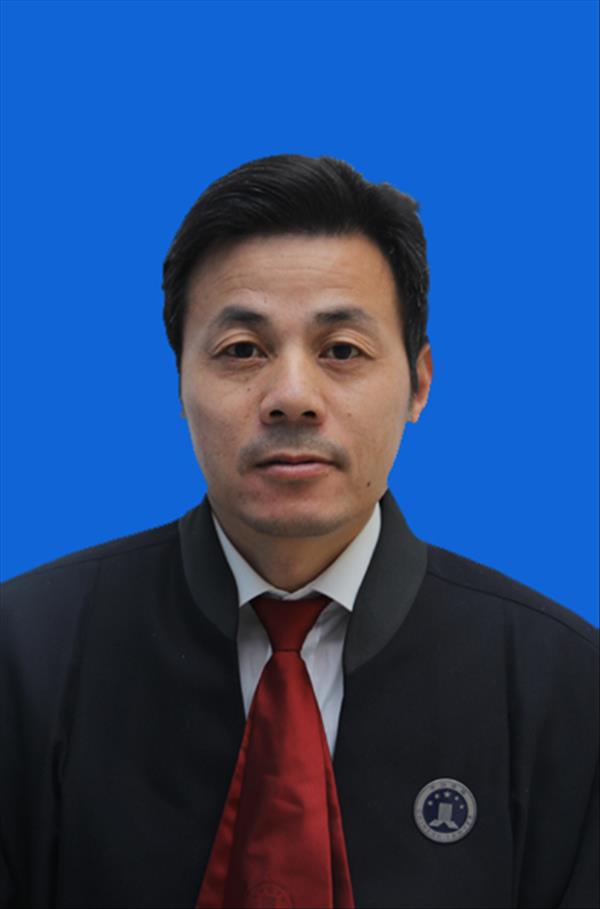 张瑶