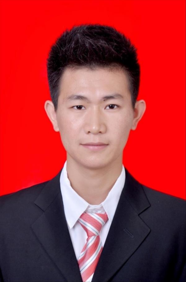 王明成
