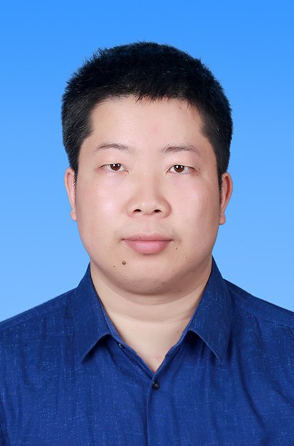 成泷