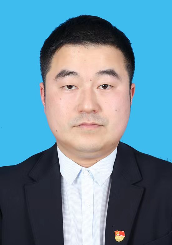 施炜