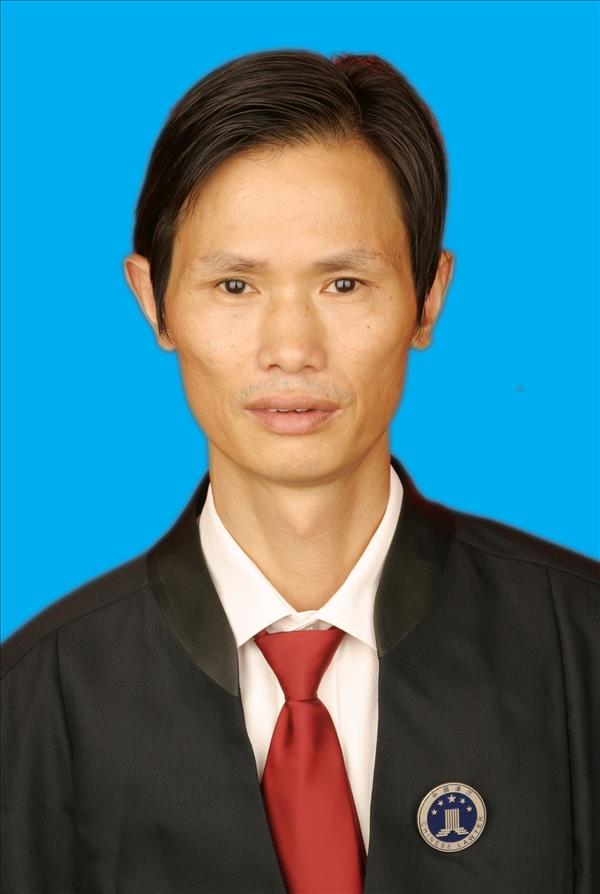 王国龙