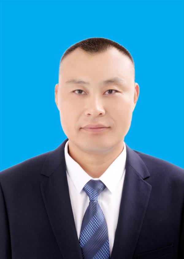 张亮亮