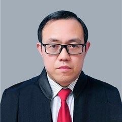 张光龙